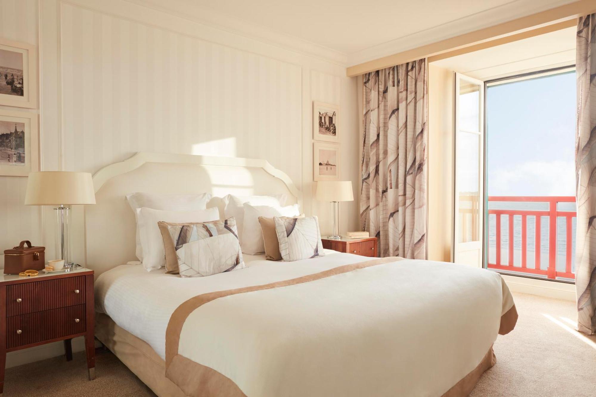 Hôtel Barrière L'Hermitage La Baule-Escoublac Esterno foto